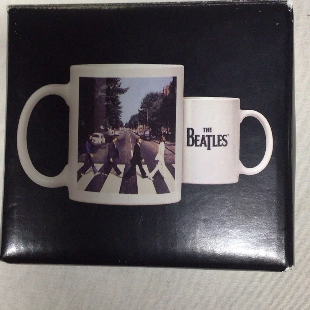 Beatles abbey road coffee cup